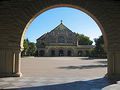 220px-Stanford_University_Quad_Memorial_Church.JPG